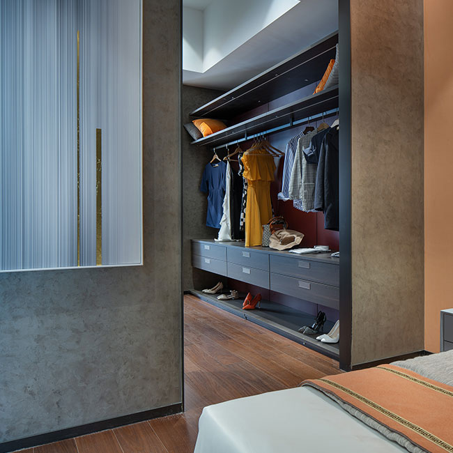 Morden Wardrobe with Popular Matt Grey Sliding Lacquer Doors