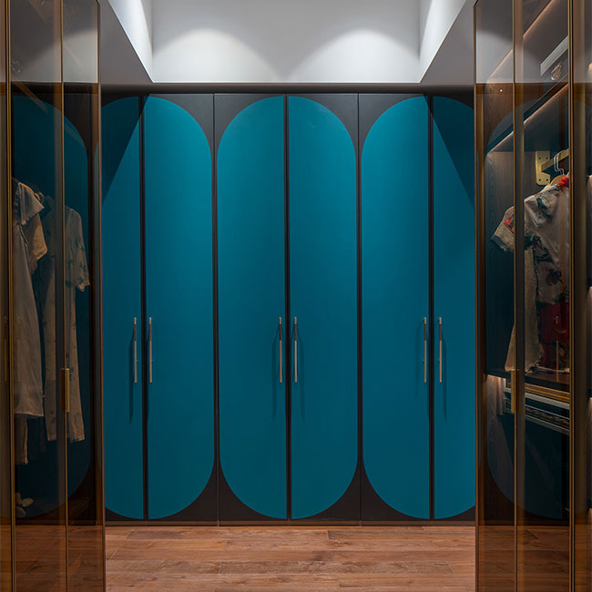 Customed Bedroom Closet Whole Set Dark Blue Wooden Lacquer Wardrobe U Shape Open Wardrobe With Drawers