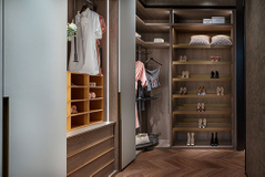 Wardrobe-400-160.jpg